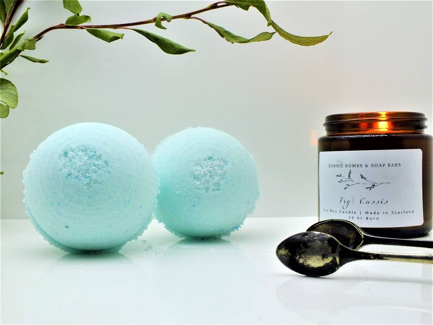 Scottish Woodland & Epsom Salt Bath Bomb | book lover gift box by NovelTeas