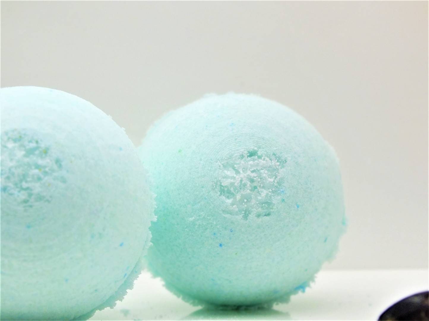 Scottish Woodland & Epsom Salt Bath Bomb | book lover gift box by NovelTeas